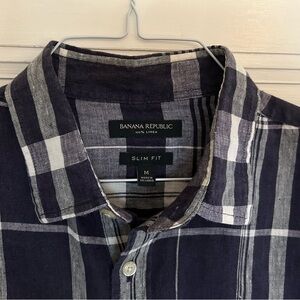 Banana Republic Men’s Medium 100% Linen Long Sleeve Button Down Shirt Blue